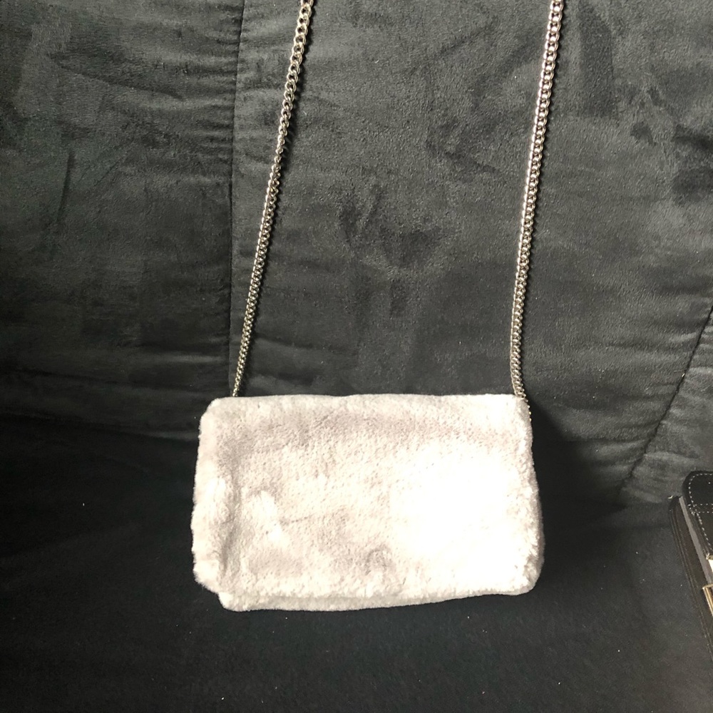 Fur clutch